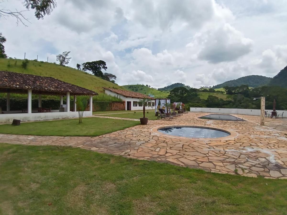 Hotel Fazenda Paciencia Santana dos Montes Zewnętrze zdjęcie